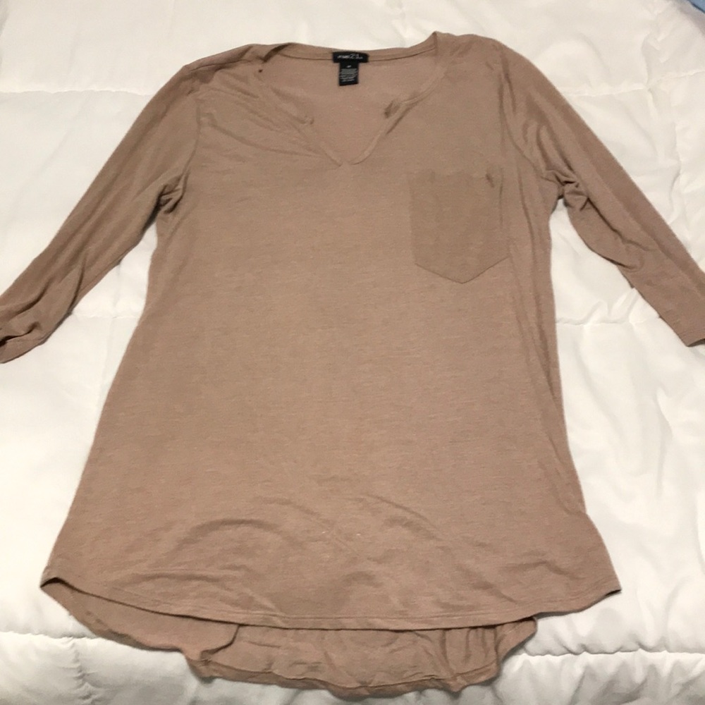 Rue21 quarter sleeve blouse